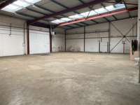 logistics - Activités / Bureaux À Louer - gallery thumbnail - 6