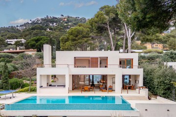 living - Casa / villa de 597m² en venta en Aiguablava, Costa Brava - featured