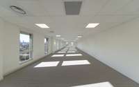 logistics - Activités / Bureaux À Louer - gallery thumbnail - 10