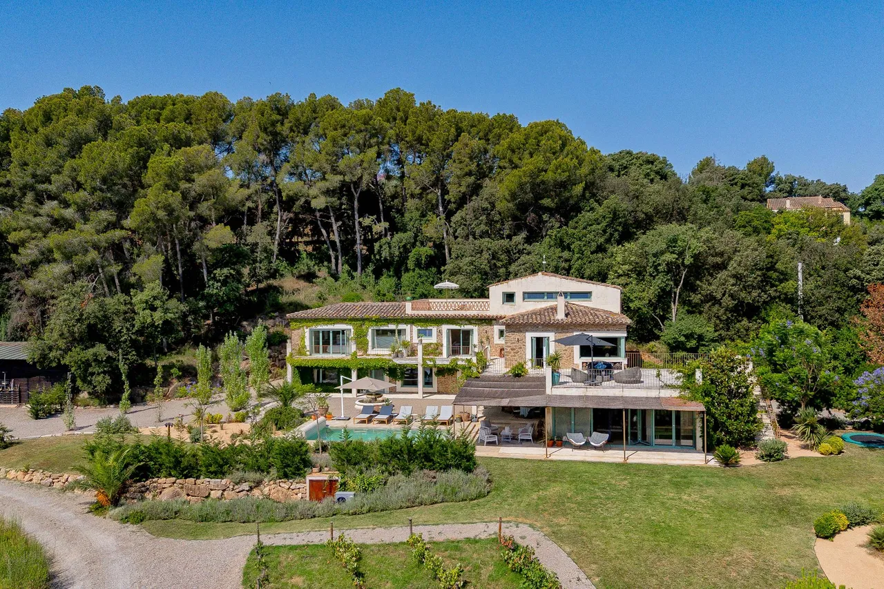 living - 657m² country house for sale in Baix Empordà, Girona - gallery - 10