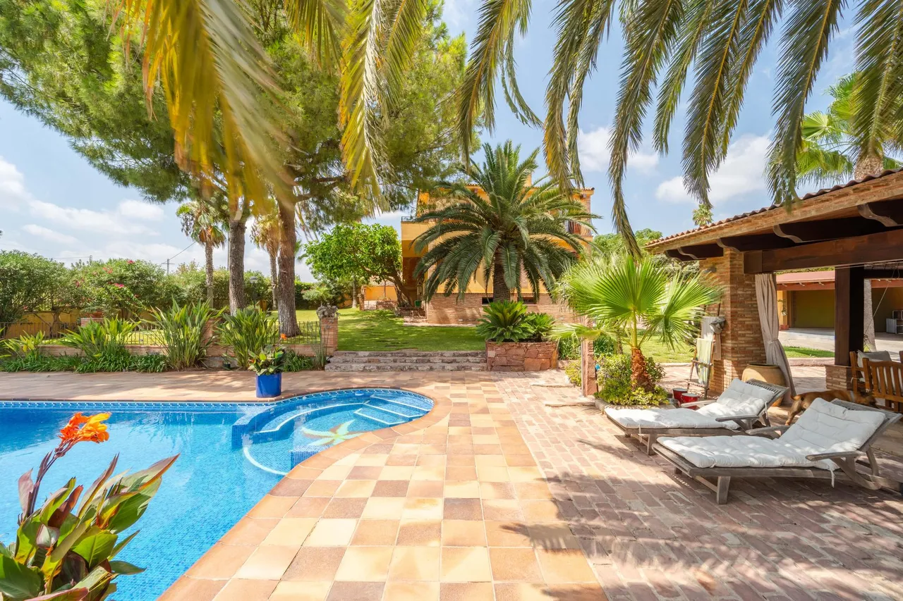 living - Casa / villa de 304m² en venta en Valencia Region, Valencia - gallery - 9