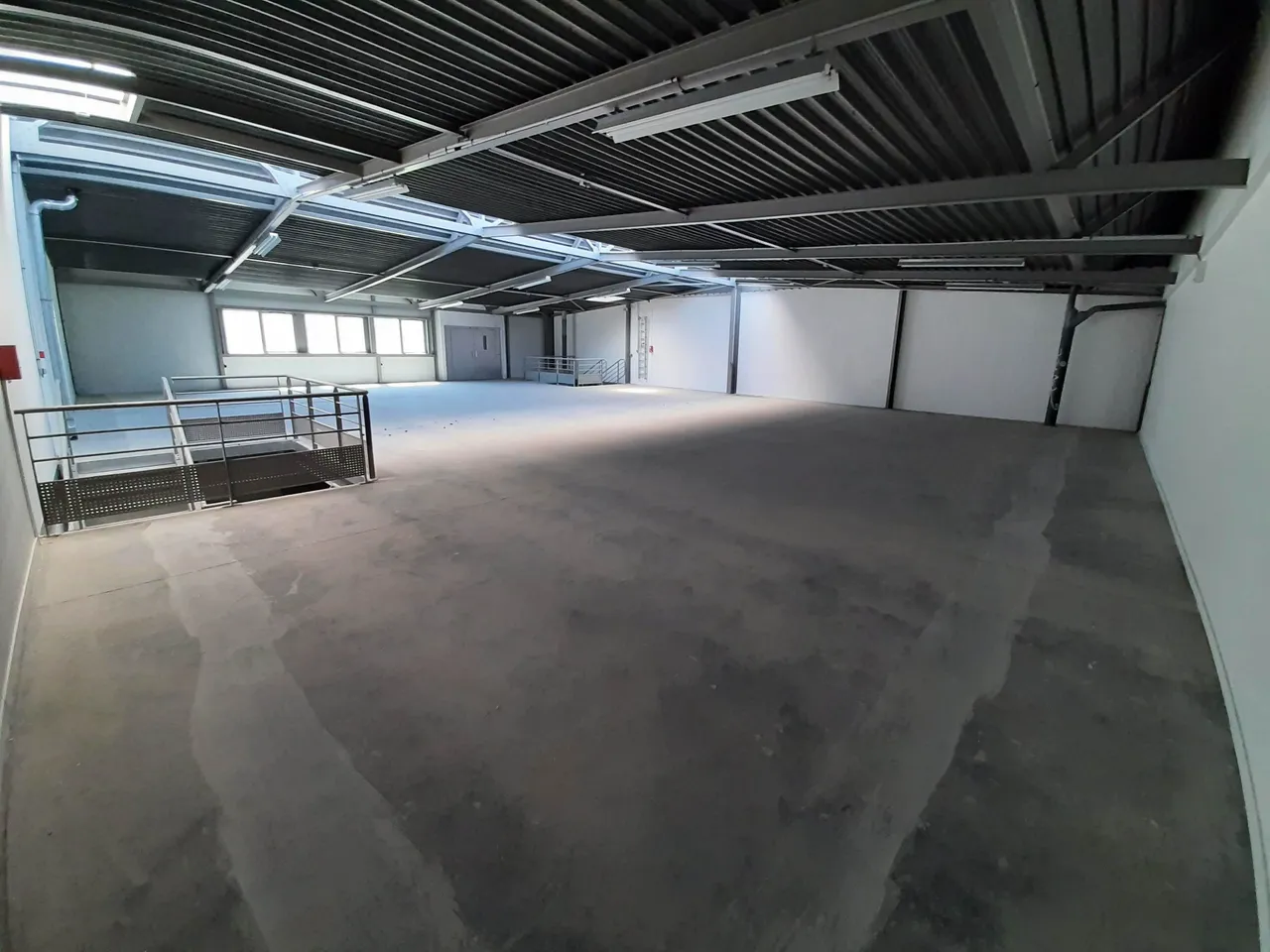 logistics - Activités / Bureaux À Louer - gallery - 5