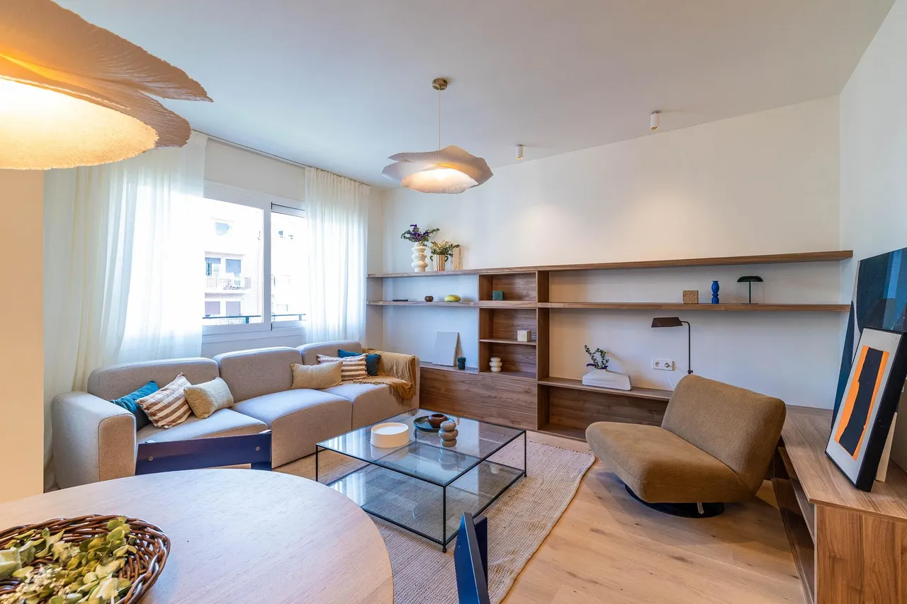living - Piso de 105m² en venta en Ibiza, Madrid - gallery - 2