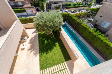 living - 438m² house / villa for sale in Godella / Rocafort - featured