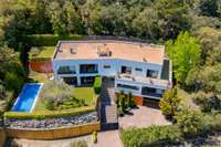 living - 736m² house / villa for sale in Calella de Palafrugell - gallery thumbnail - 4