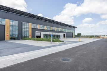 NACEX huurt 1.404 m² op SEGRO Park Amsterdam Airport - featured