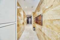 living - 68m² apartment for sale in Universidad, Madrid - gallery thumbnail - 7