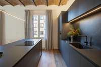 living - Piso de 231m² con 9m² terraza en venta en Eixample Derecho - gallery thumbnail - 3