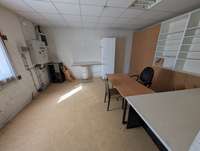 logistics - Local d’activités À Vendre - gallery thumbnail - 10