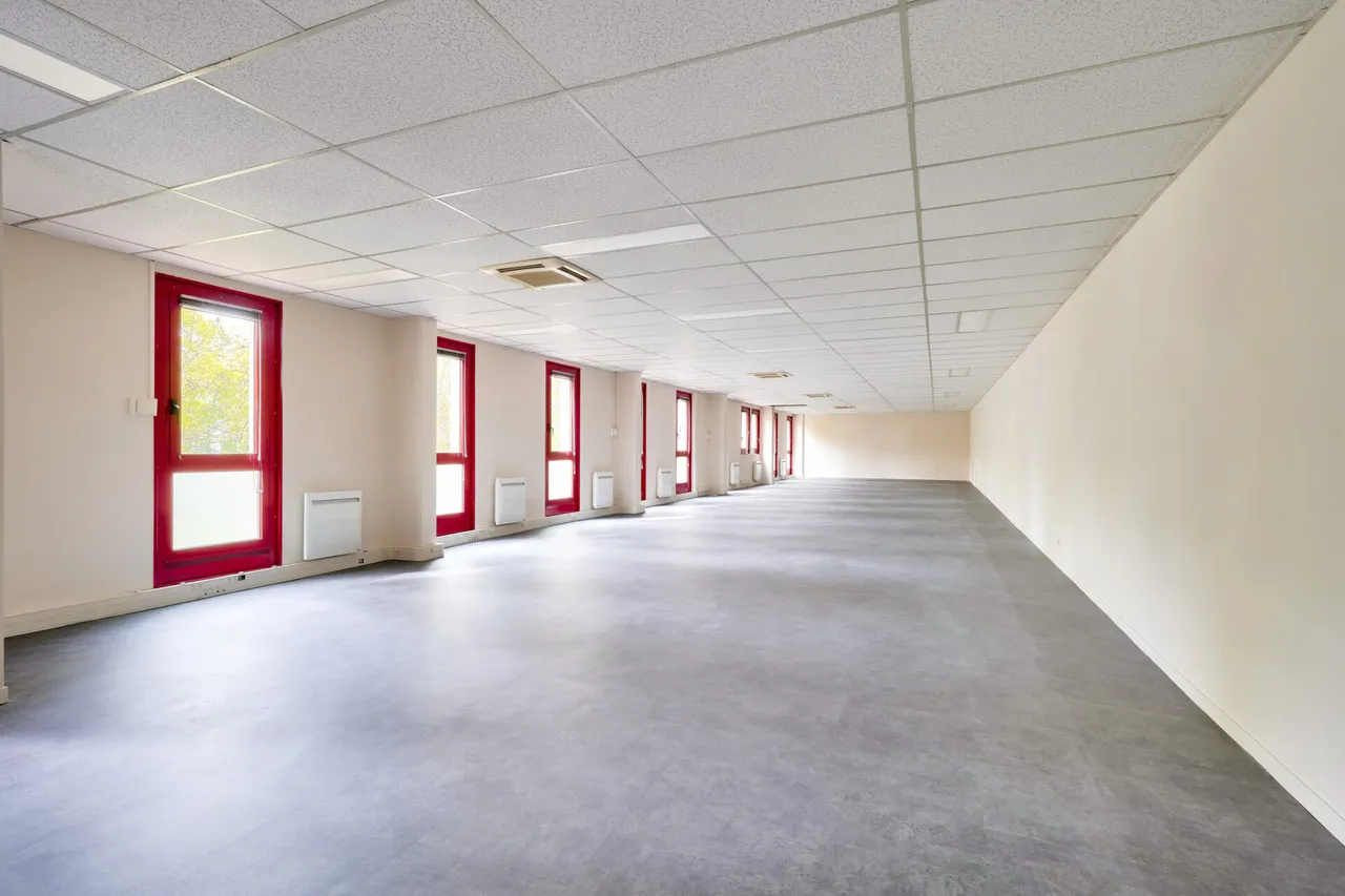 logistics - Activity Facility For Rent - gallery - 6