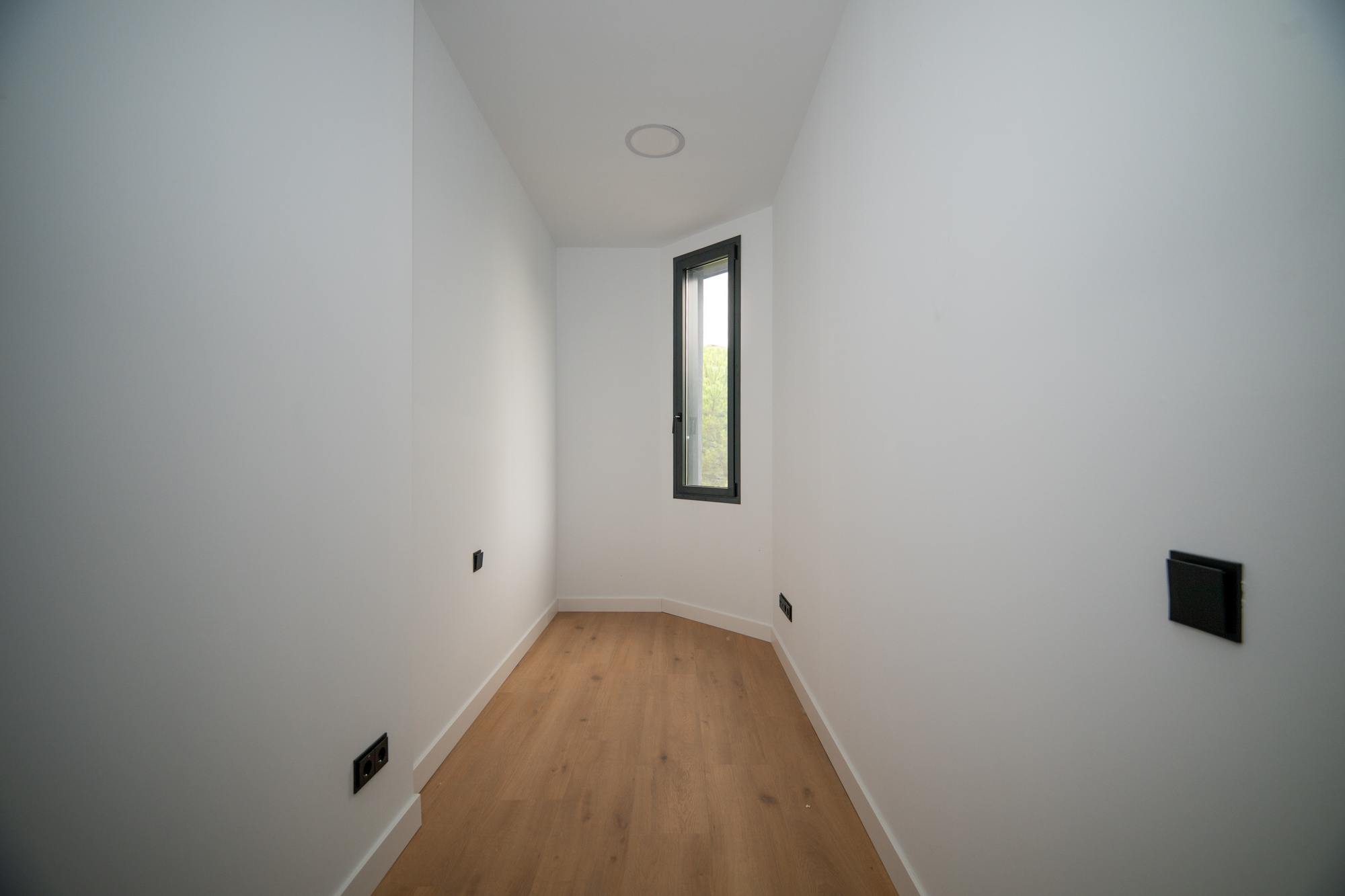 living - 45m² loft for rent in San Sebastián de los Reyes, Madrid - gallery thumbnail - 7