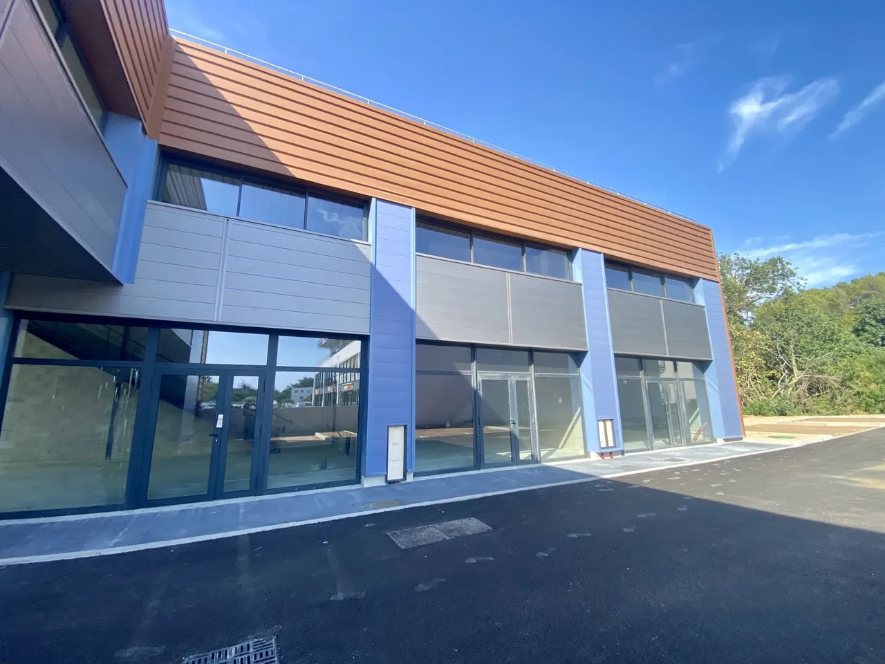 office - Services / Showroom À Louer - gallery - 5