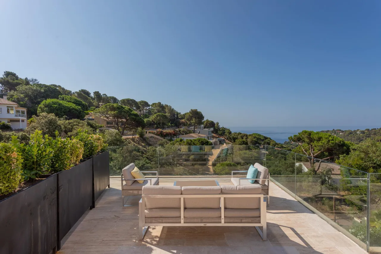 living - 301m² house / villa for sale in Tossa de Mar, Costa Brava - gallery - 6