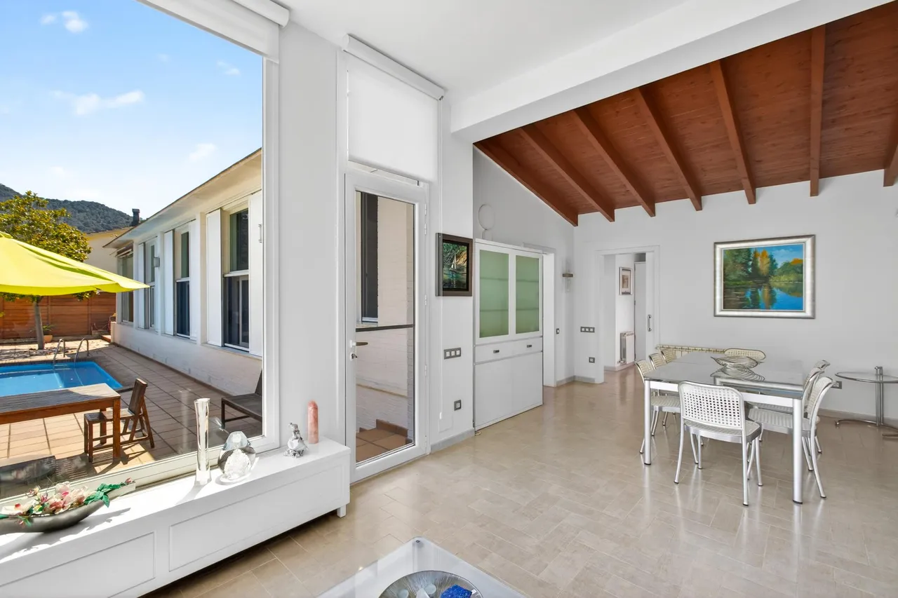living - 205m² house / villa for sale in Argentona, Barcelona - gallery - 6