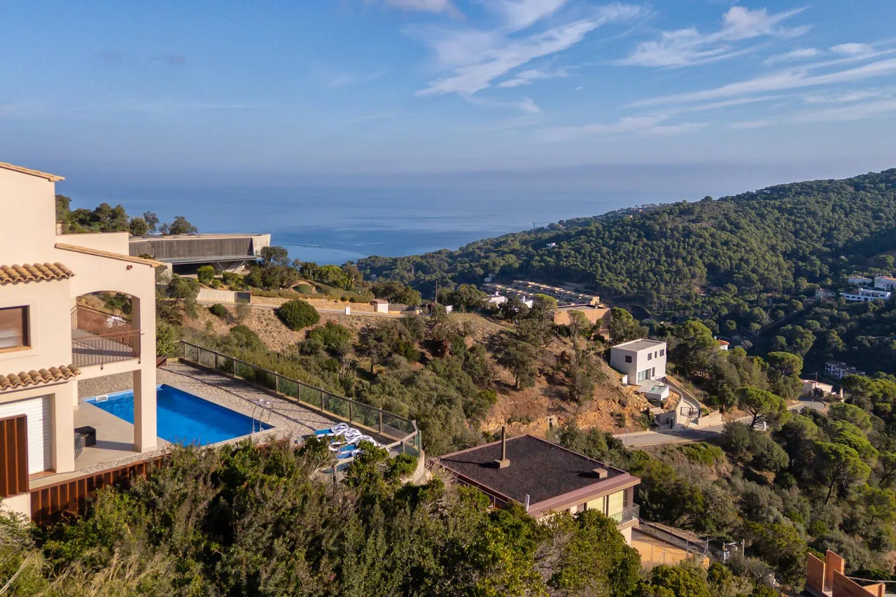 living - Parcela de 726m² en venta en Sa Riera, Costa Brava - gallery - 2