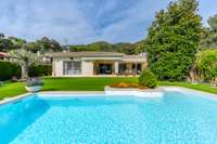 living - Casa / villa de 533m² en venta en Teià, Barcelona - gallery thumbnail - 2