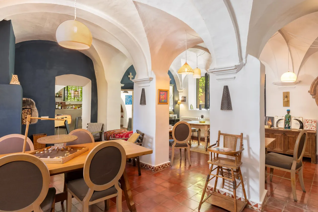 living - Casa / villa de 795m² en venta en El Gironés, Girona - gallery - 8