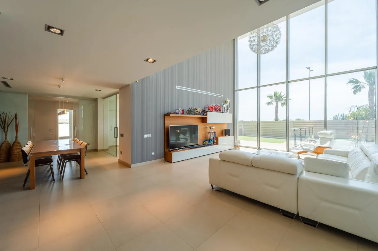 living - 851m² house / villa with 30m² terrace for sale in Valencia Region - gallery - 4