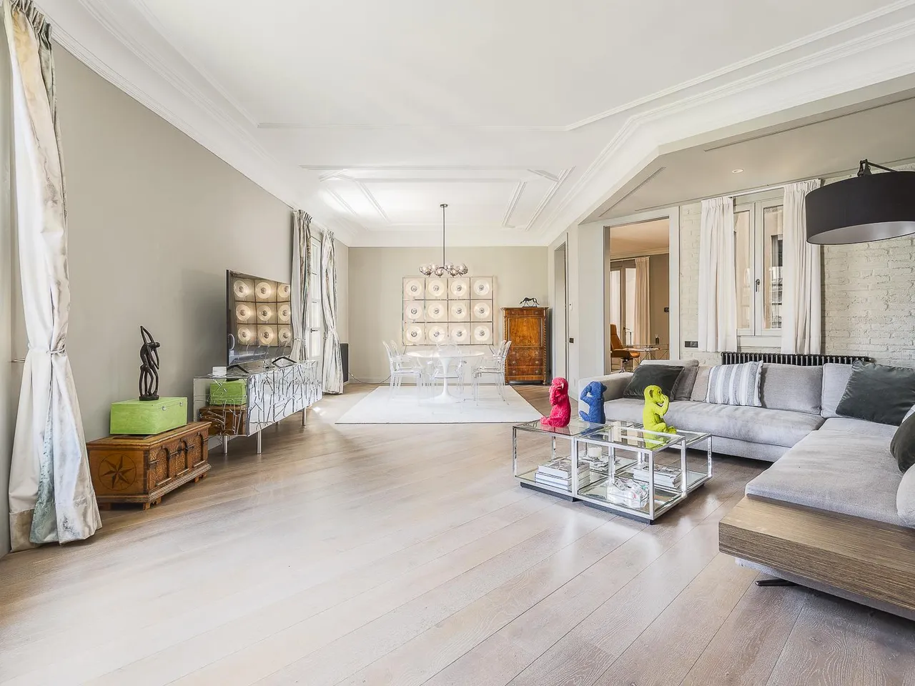 living - 209m² apartment for sale in Eixample Right, Barcelona - gallery - 9