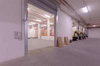 logistics - Activités / Bureaux À Louer - gallery thumbnail - 7
