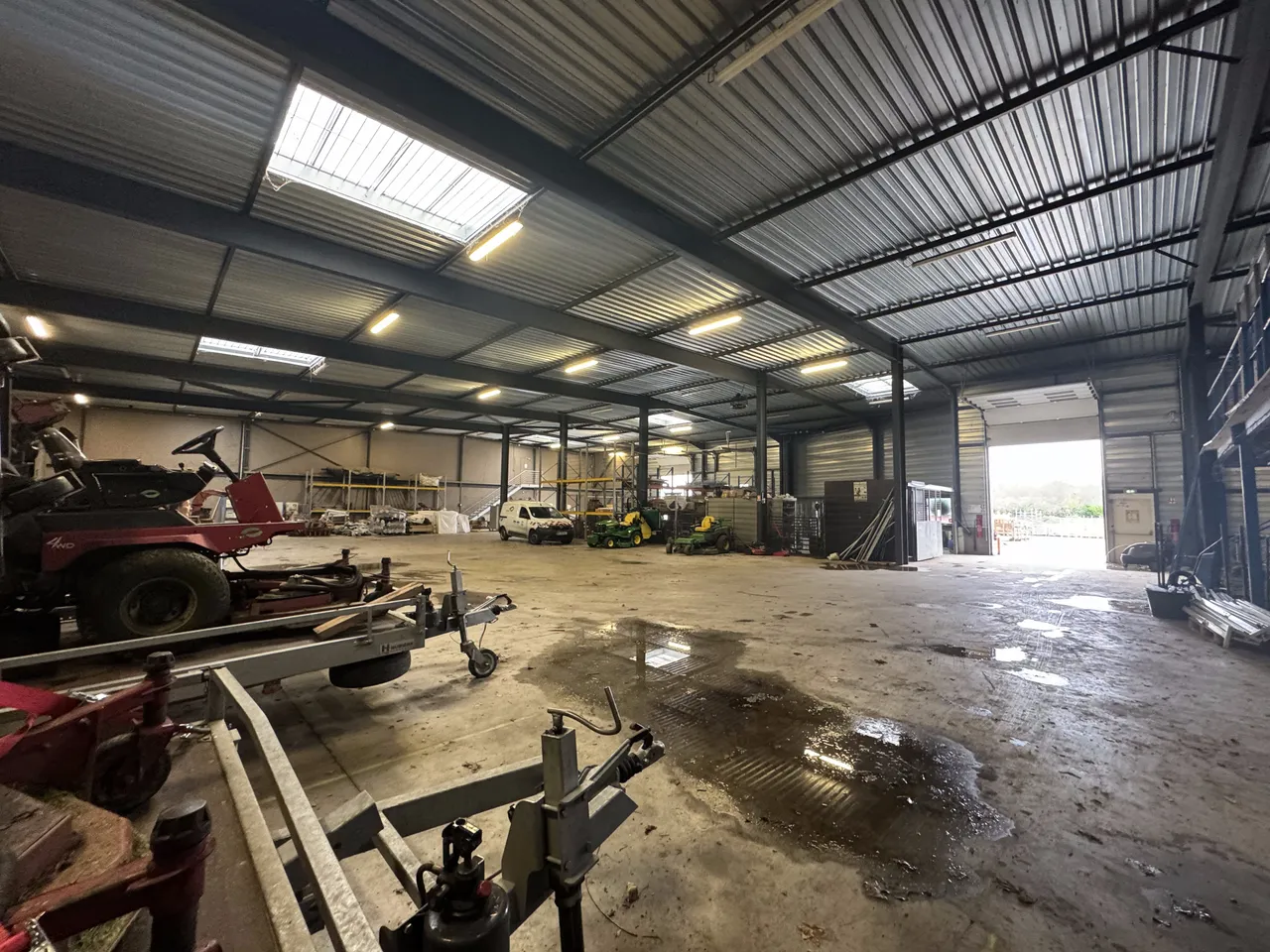 logistics - Light Industrial Premises / Offices For Rent - gallery - 8