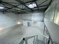 logistics - Activités / Bureaux À Louer - gallery thumbnail - 9