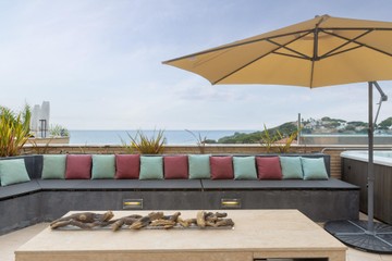 living - Casa / villa de 375m² con 406m² de jardín en venta en Premià de Dalt - featured