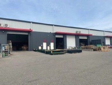 logistics - Light Industrial Premises / Offices For Rent - featured