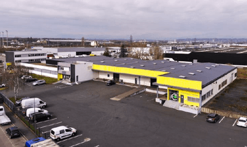 logistics - Activités / Bureaux À Louer - featured