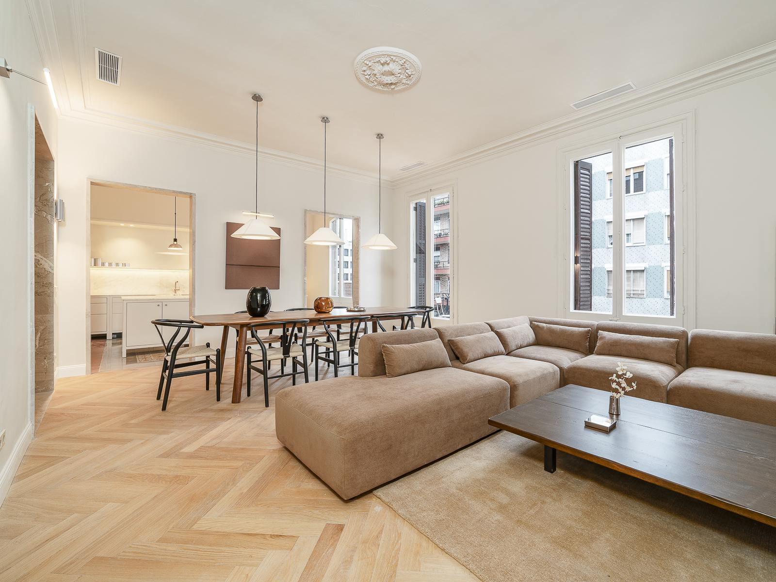 living - Piso de 201m² en venta en Sant Gervasi - Galvany, Barcelona - gallery thumbnail - 6