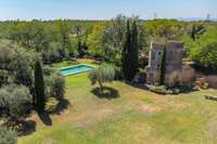 living - Casa rural de 623m² en venta en Alt Empordà, Girona - gallery thumbnail - 4