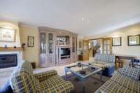 living - 558m² house / villa for sale in Alfinach, Valencia - gallery thumbnail - 7