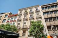 living - 112m² apartment for sale in Sol, Madrid - gallery thumbnail - 10