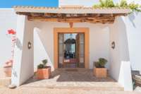 living - Casa / villa de 556m² en venta en San Juan, Islas Baleares - gallery thumbnail - 6