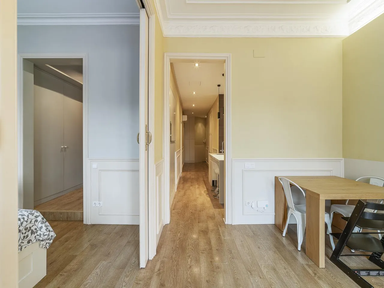 living - 71m² apartment for sale in Eixample Left, Barcelona - gallery - 5