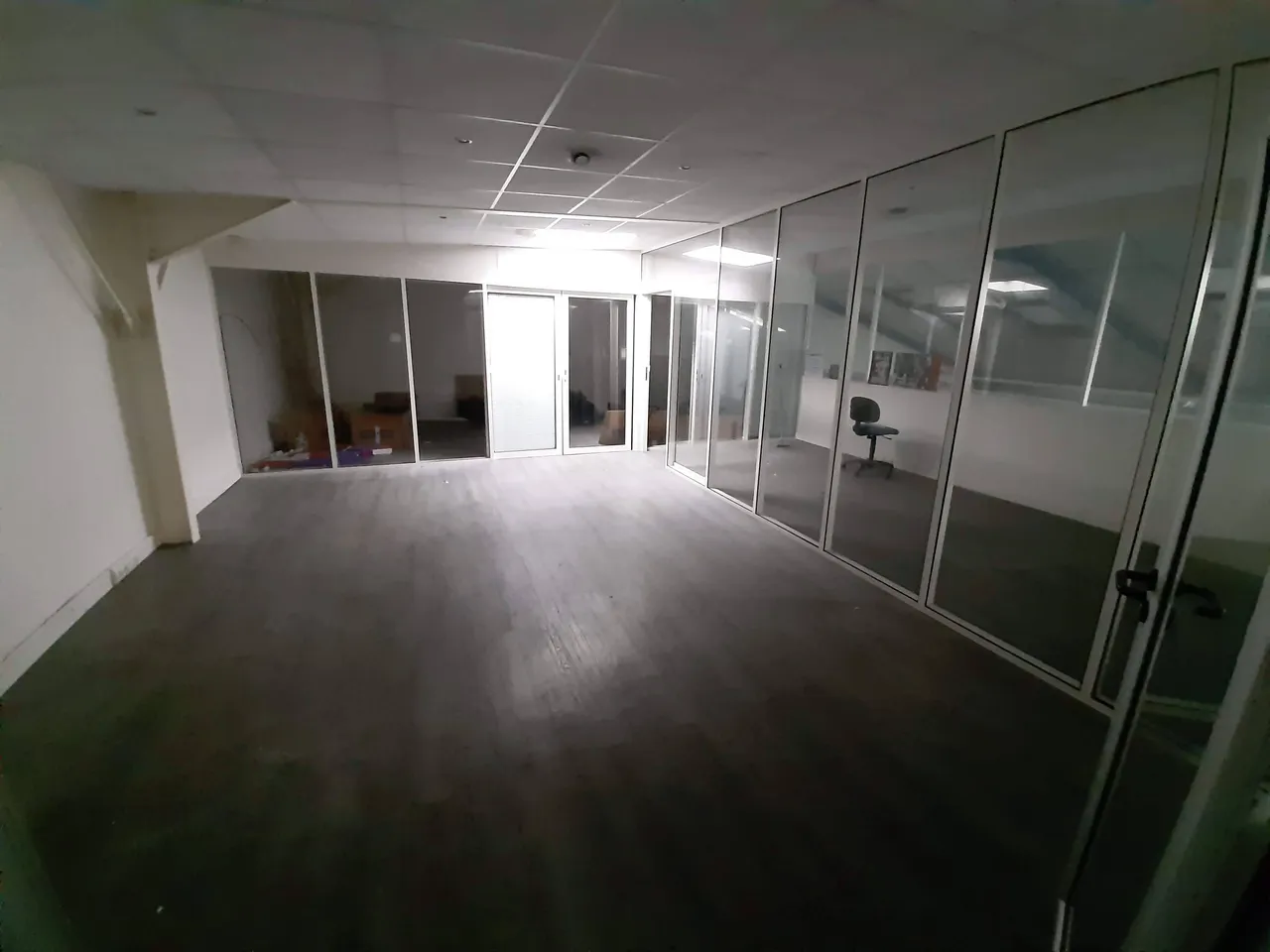 logistics - Light Industrial Premises / Offices For Sale - gallery - 4