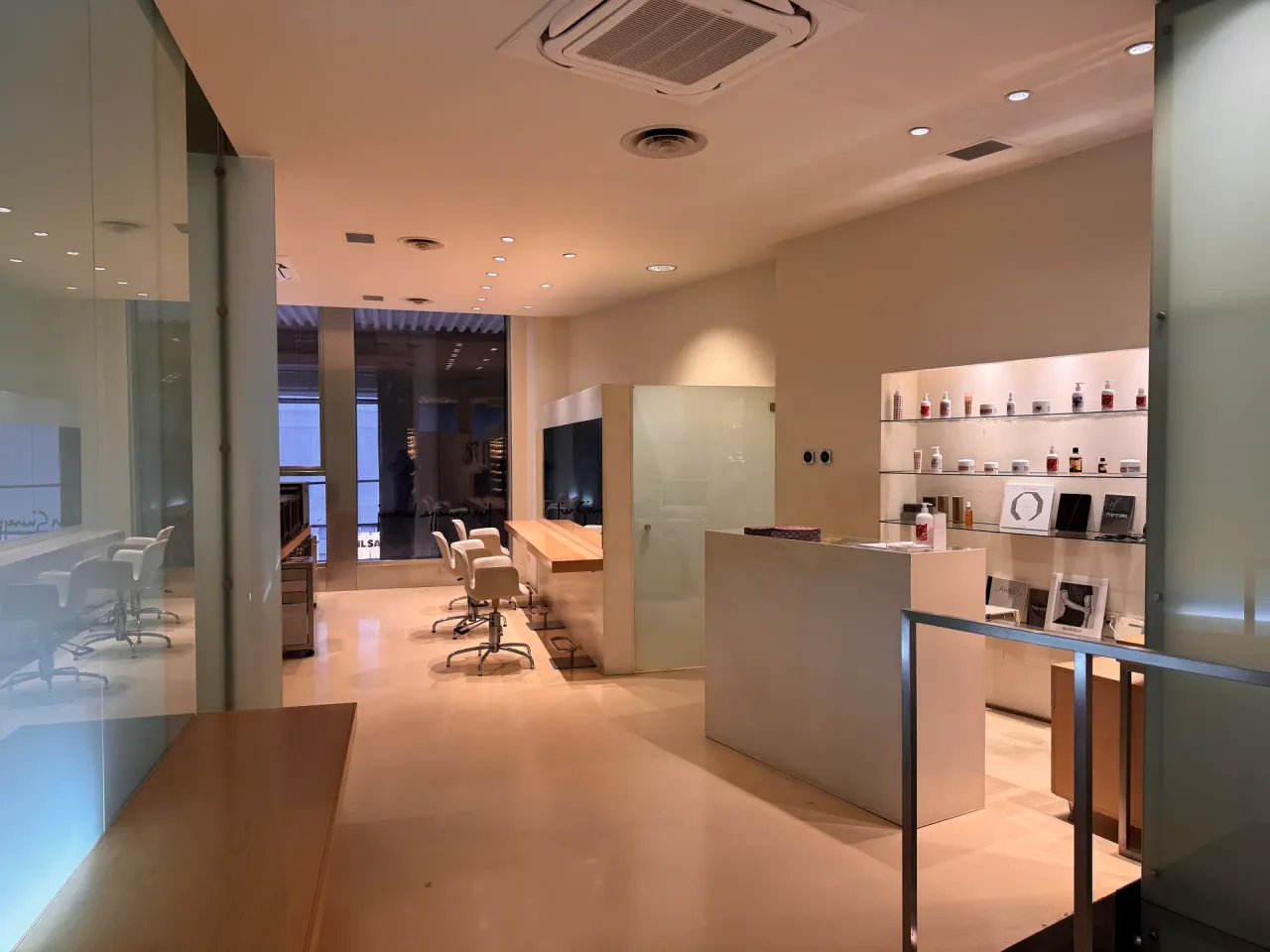 retail - San Pietro all'Orto 26 - Retail - Dils - gallery - 3