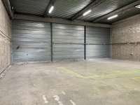 logistics - Local d’activités À Louer - gallery thumbnail - 2
