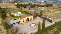 living - Casa rural de 280m² en venta en Penedès, Barcelona - gallery thumbnail - 2