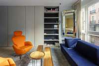 living - Piso de 55m² en venta en Jerónimos, Madrid - gallery thumbnail - 5