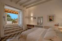 living - Casa / villa de 878m² en venta en San Antonio - gallery thumbnail - 4