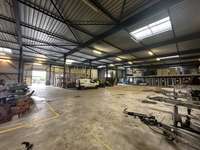 logistics - Light Industrial Premises / Offices For Rent - gallery thumbnail - 7
