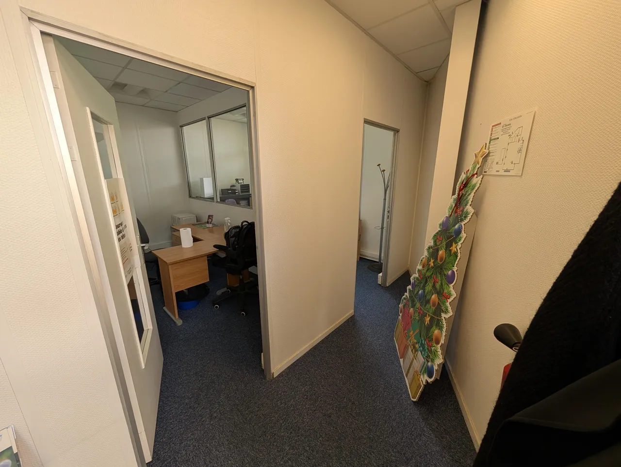 logistics - Light Industrial Premises / Offices For Rent - gallery - 7