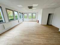 logistics - Activités / Bureaux À Louer - gallery thumbnail - 5