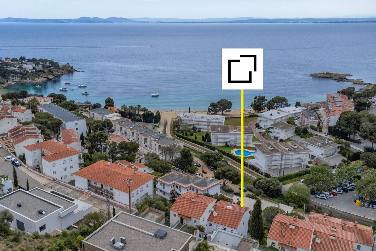 living - Casa / villa de 125m² en venta en Bahía de Rosas - gallery - 2