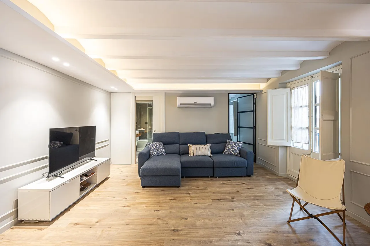 living - Piso de 70m² en venta en Gótico, Barcelona - gallery - 3