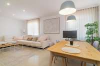 living - Piso de 112m² en venta en Eixample Izquierdo, Barcelona - gallery thumbnail - 3