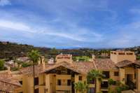 living - Piso de 121m² con 32m² terraza en venta en Benahavís - gallery thumbnail - 1