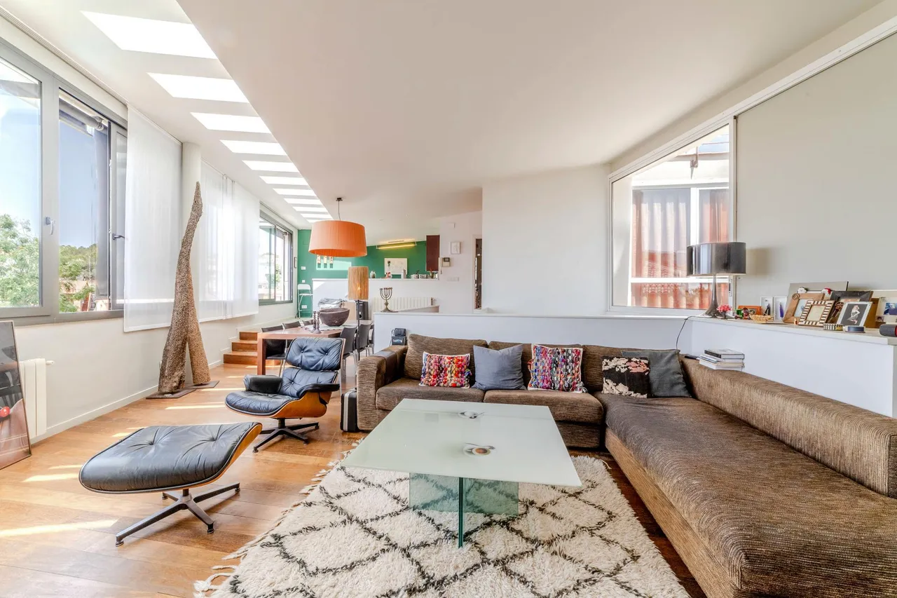 living - Gran casa familiar con jardín y piscina en venta en Sitges - gallery - 3