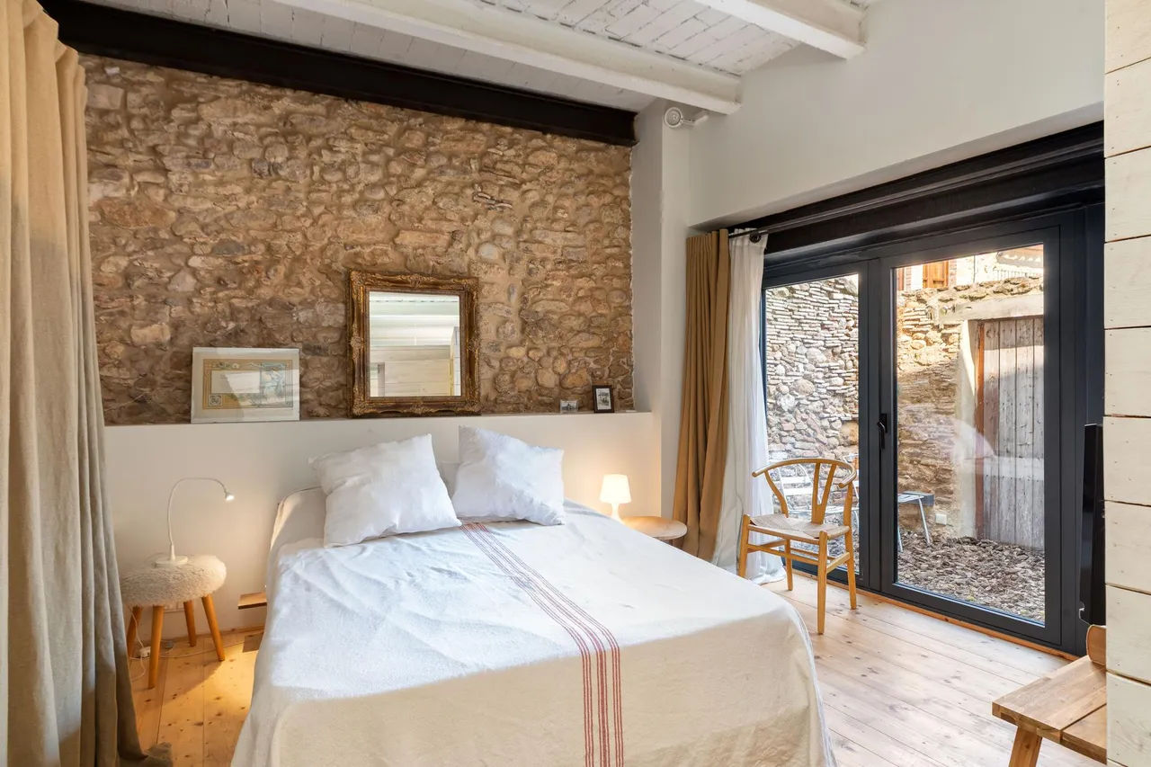 living - Casa rural de 240m² con 15m² terraza en venta en Alt Empordà - gallery - 7
